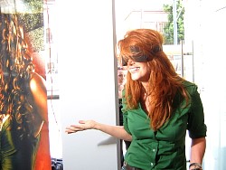 Mackeonis and Associates GLOTOSLEEP celebrity photo of Angie Everhart